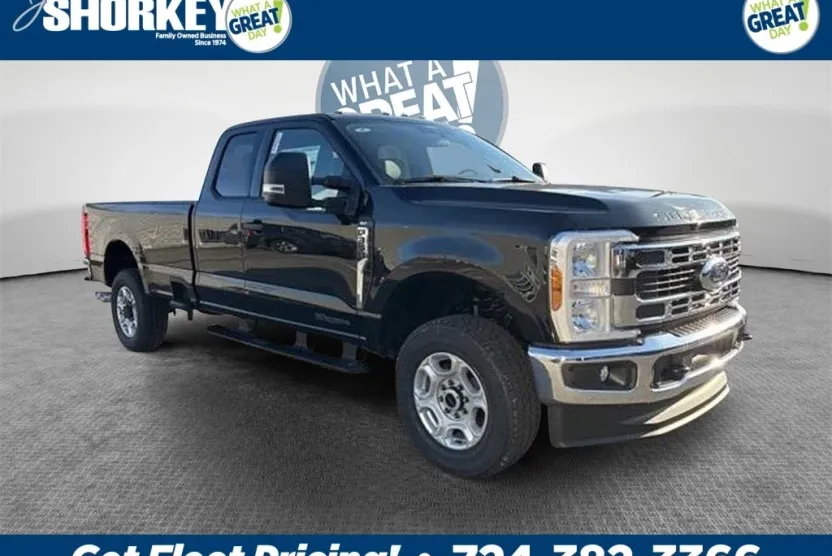 2025 Ford F-350 photo 1