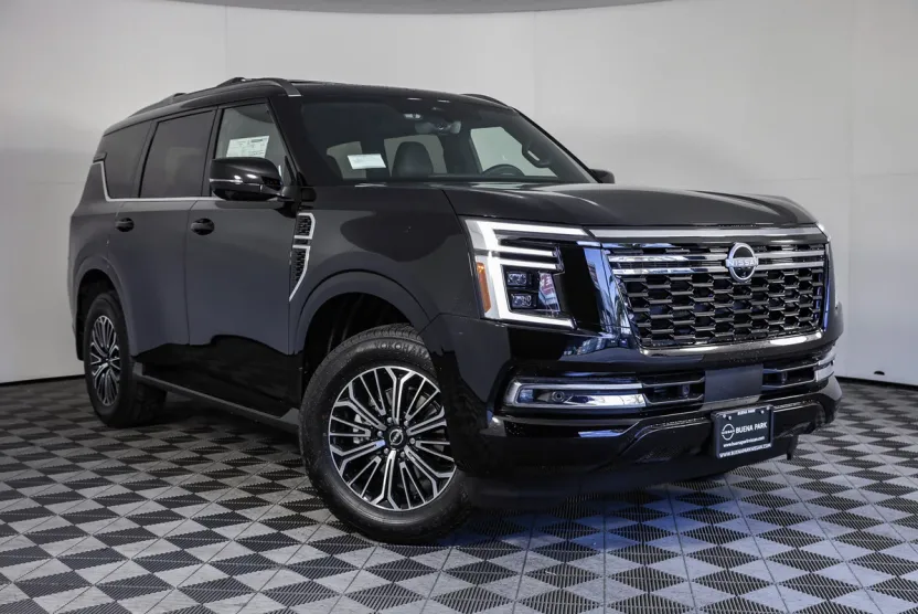 2025 Nissan Armada Platinum photo 1