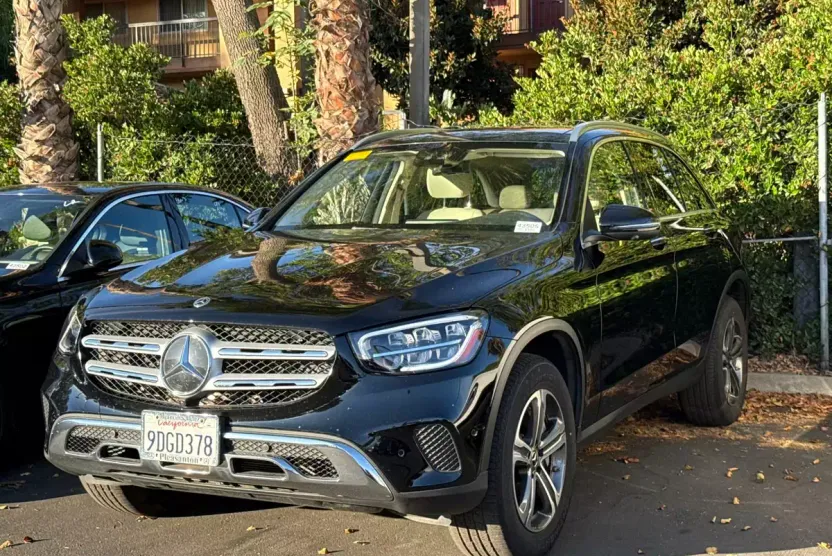 2022 Mercedes Benz GLC 300 4MATIC photo 1