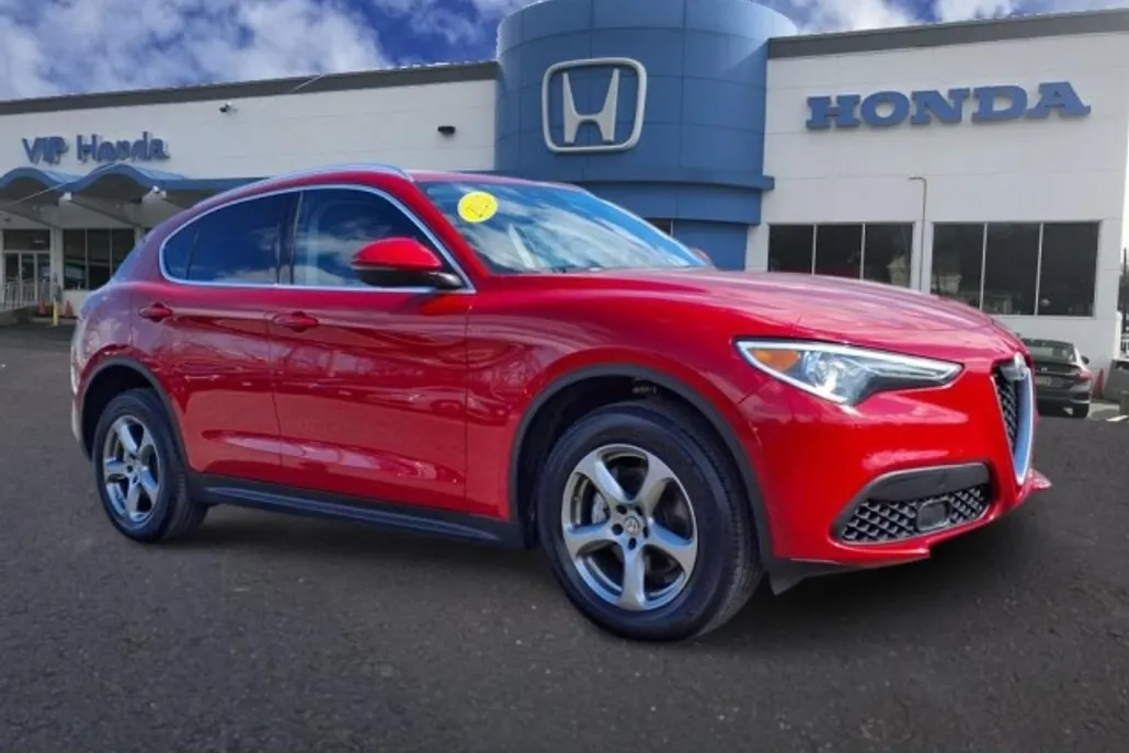 2021 Alfa Romeo Stelvio Sport Base photo 1