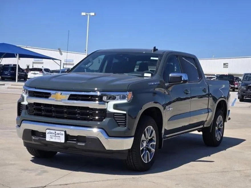 2026 Chevrolet Silverado 1500 LT photo 1