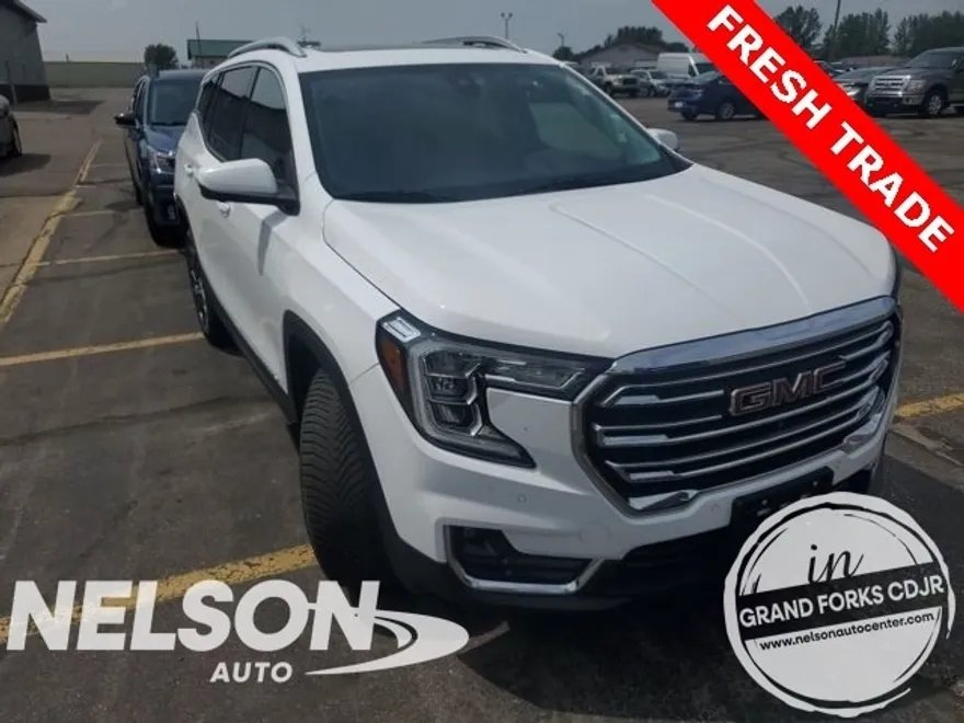 2022 Gmc Terrain SLT photo 1