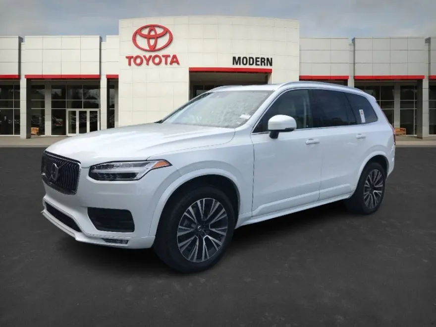 2020 Volvo XC90 T5 Momentum photo 1