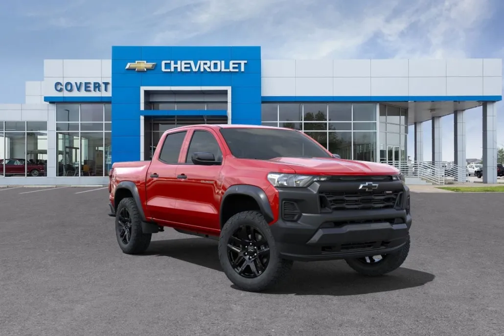 2025 Chevrolet Colorado Trail Boss photo 1