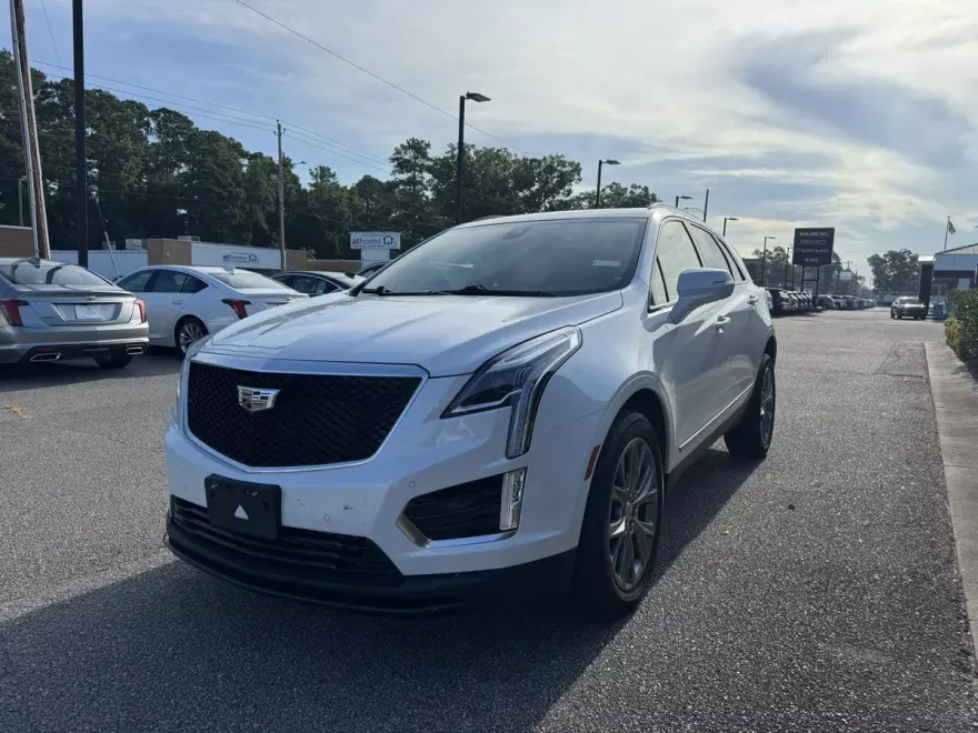 2021 Cadillac XT5 Sport photo 1