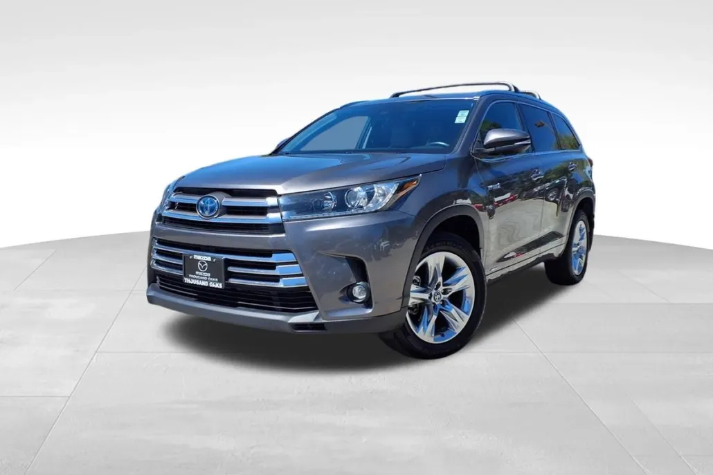 2019 Toyota Highlander Hybrid Limited photo 1