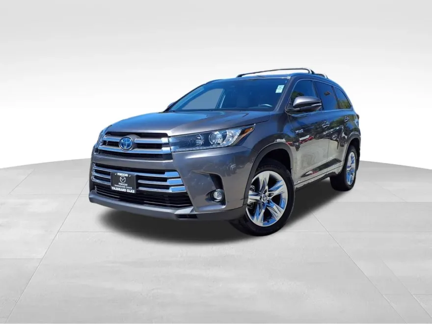 2019 Toyota Highlander Hybrid Limited photo 1