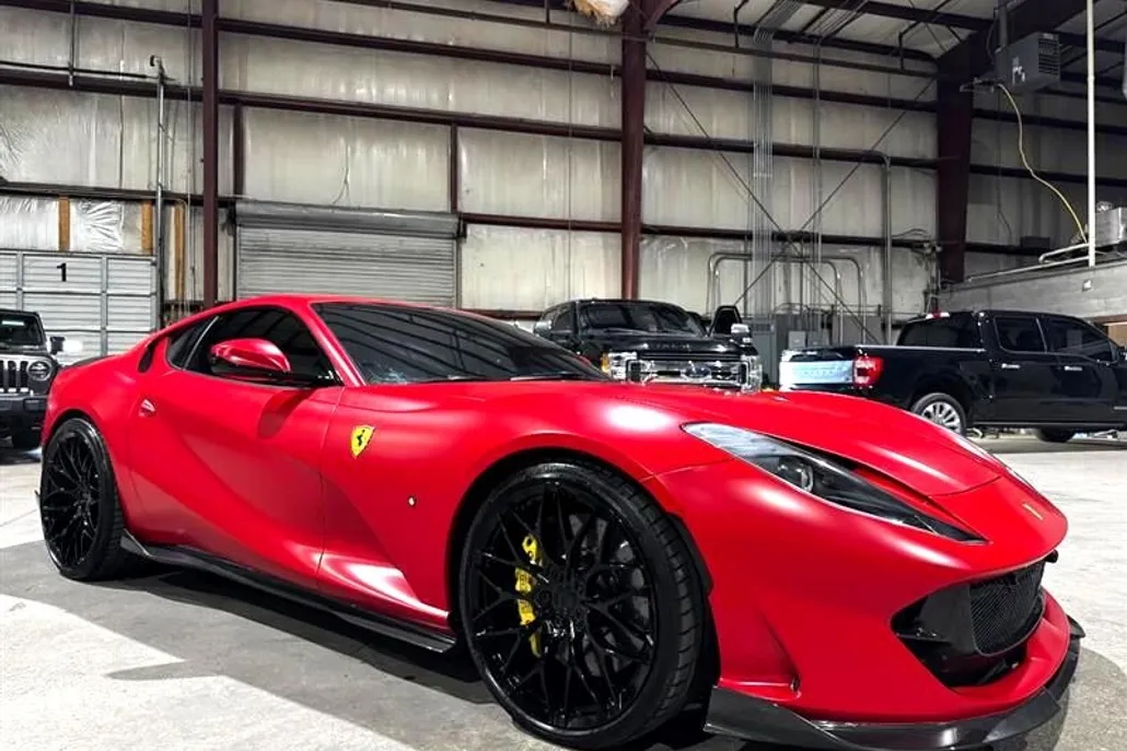 2018 Ferrari 812 Superfast photo 1