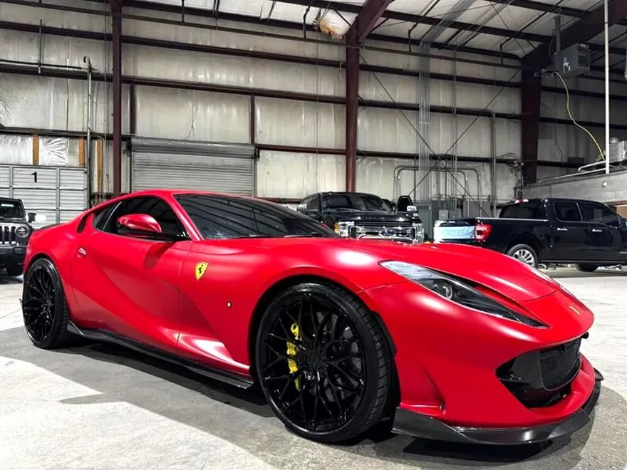 2018 Ferrari 812 Superfast photo 1