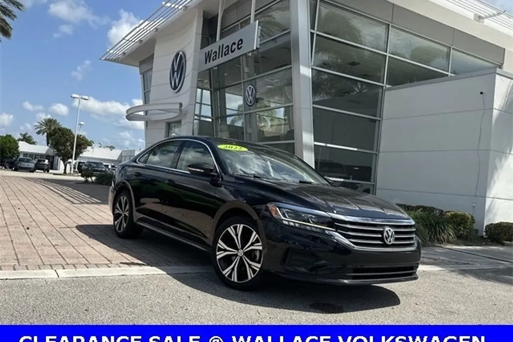 2022 Volkswagen Passat 2.0T SE photo 1