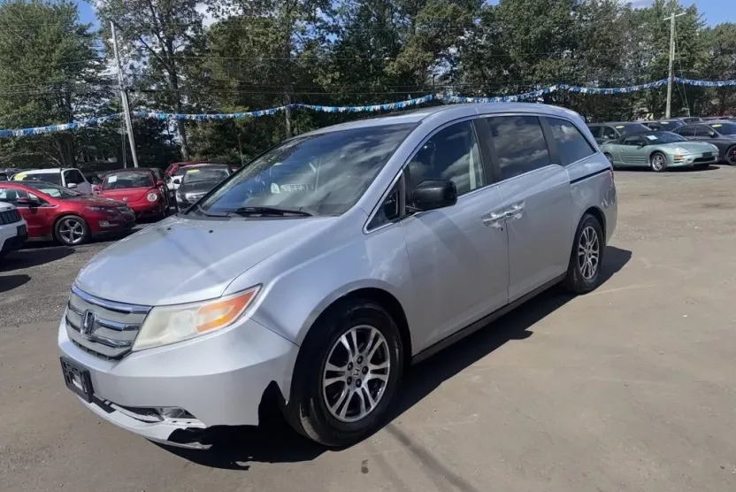 2011 Honda Odyssey EX-L photo 1