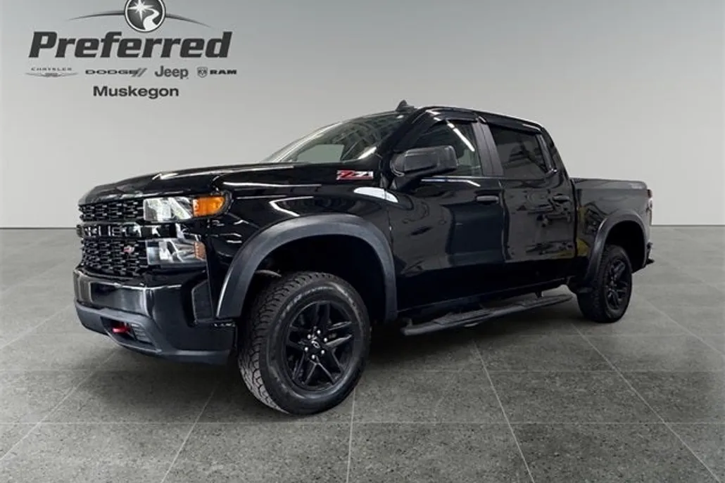 2021 Chevrolet Silverado 1500 Custom Trail Boss photo 1