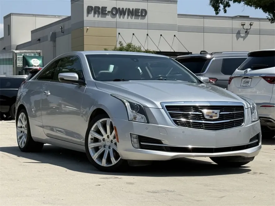 2017 Cadillac ATS Luxury photo 1