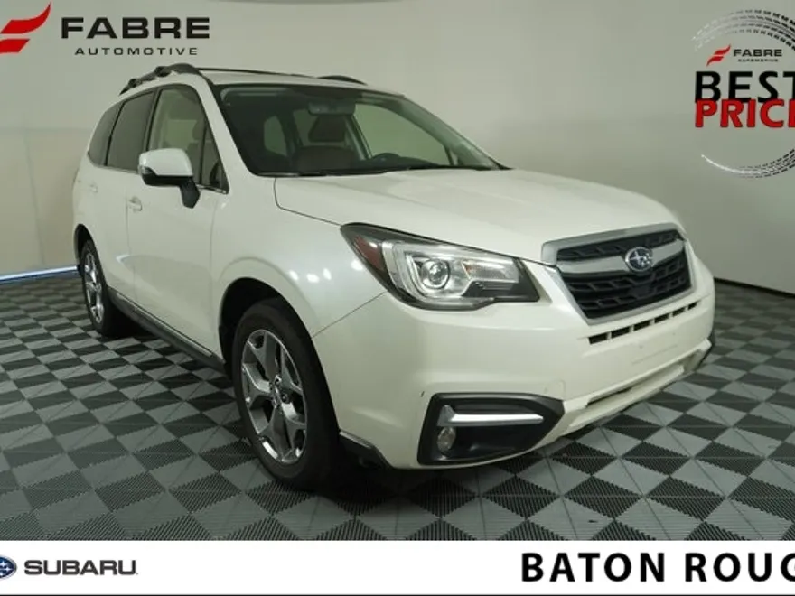 2017 Subaru Forester 2.5i Touring photo 1