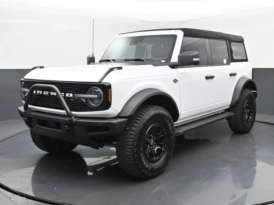 2024 Ford Bronco Wildtrak photo 1