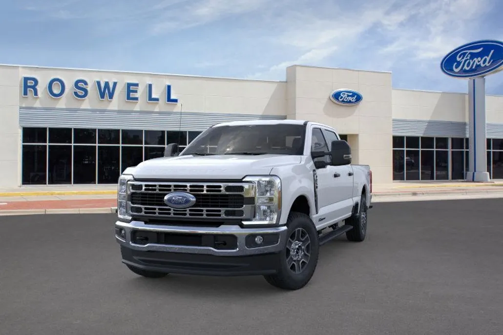 2025 Ford F-250 photo 1