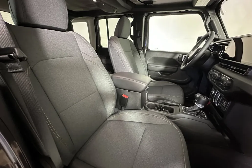 2025 Jeep Wrangler Sport S photo 1