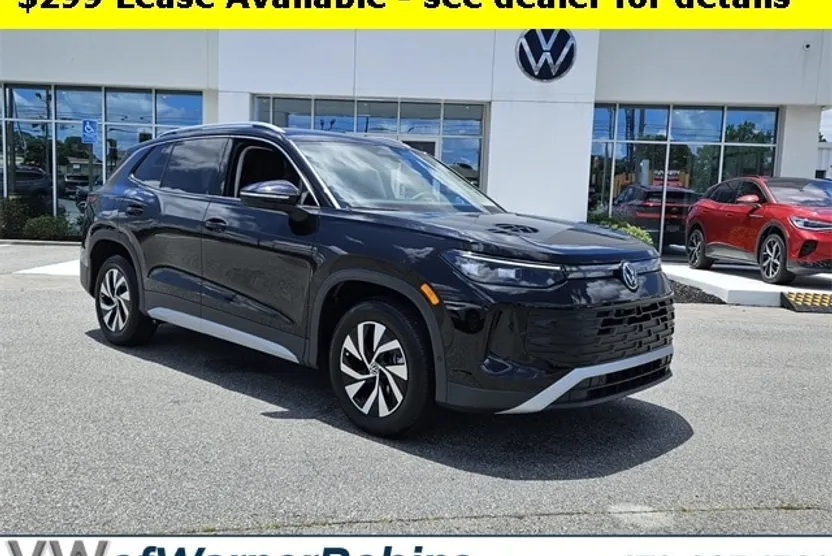 2025 Volkswagen Tiguan S photo 1