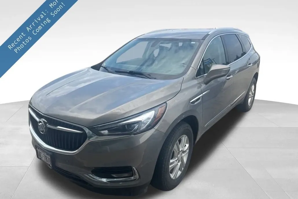 2018 Buick Enclave Essence photo 1