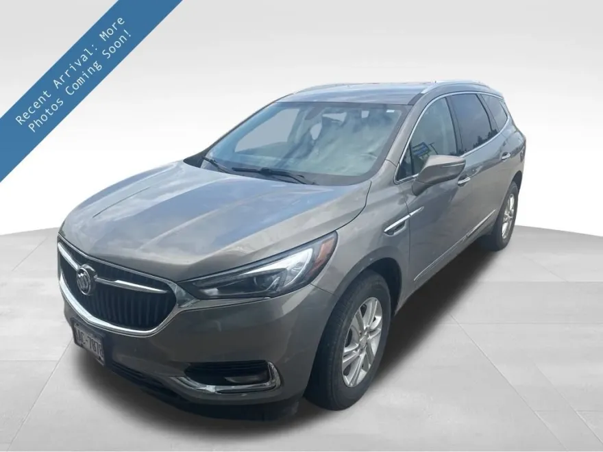 2018 Buick Enclave Essence photo 1