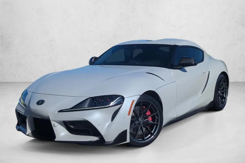 2023 Toyota Supra 3.0 Premium photo 1