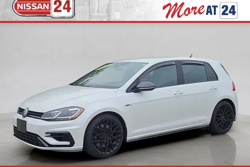 2019 Volkswagen Golf R 4Motion photo 1