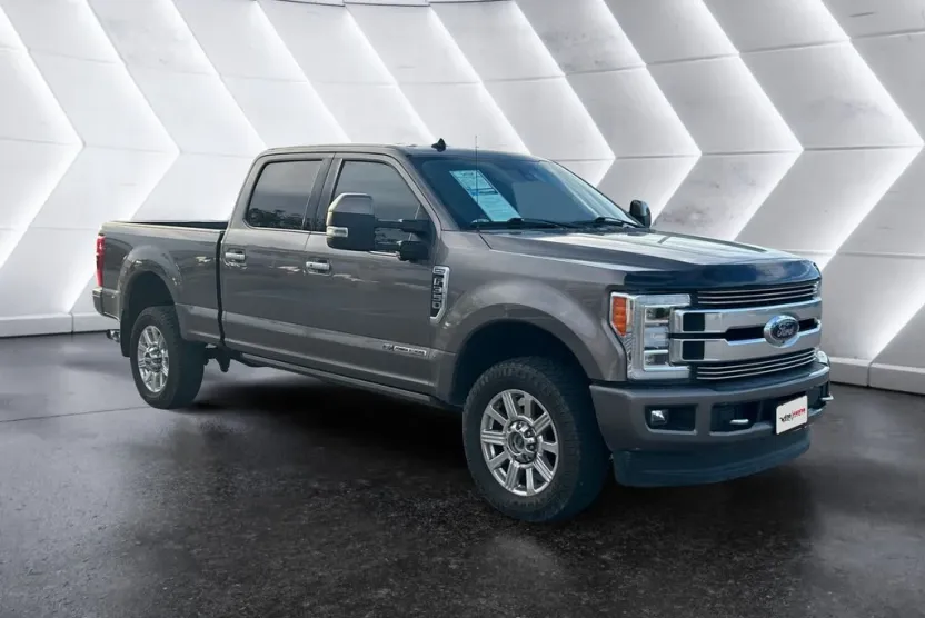 2019 Ford F-350 Limited photo 1