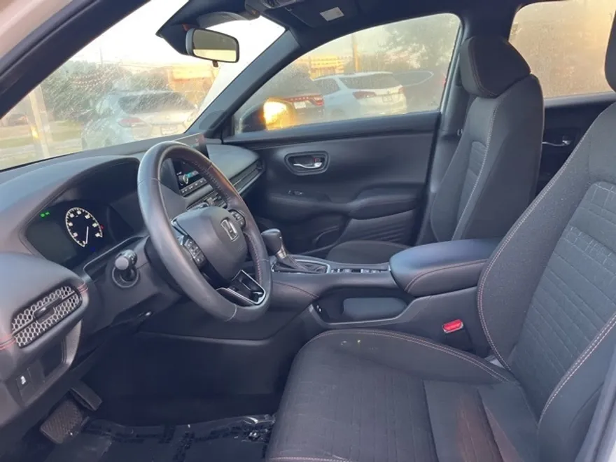 2024 Honda HR-V Sport photo 1