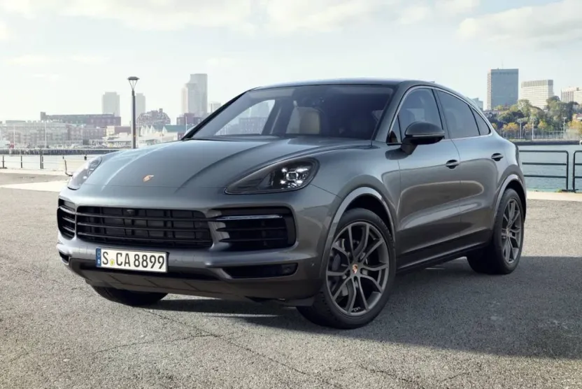 2022 Porsche Cayenne Coupe Base photo 1