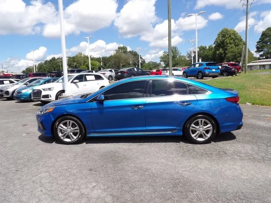 2018 Hyundai Sonata SEL photo 1