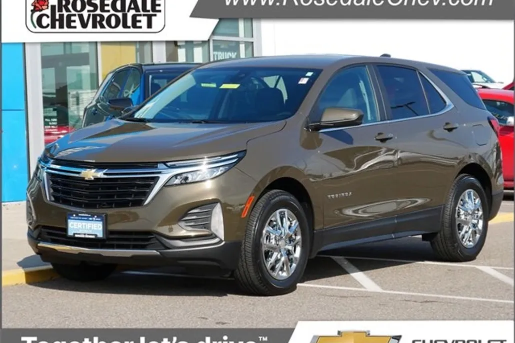 2023 Chevrolet Equinox LT photo 1