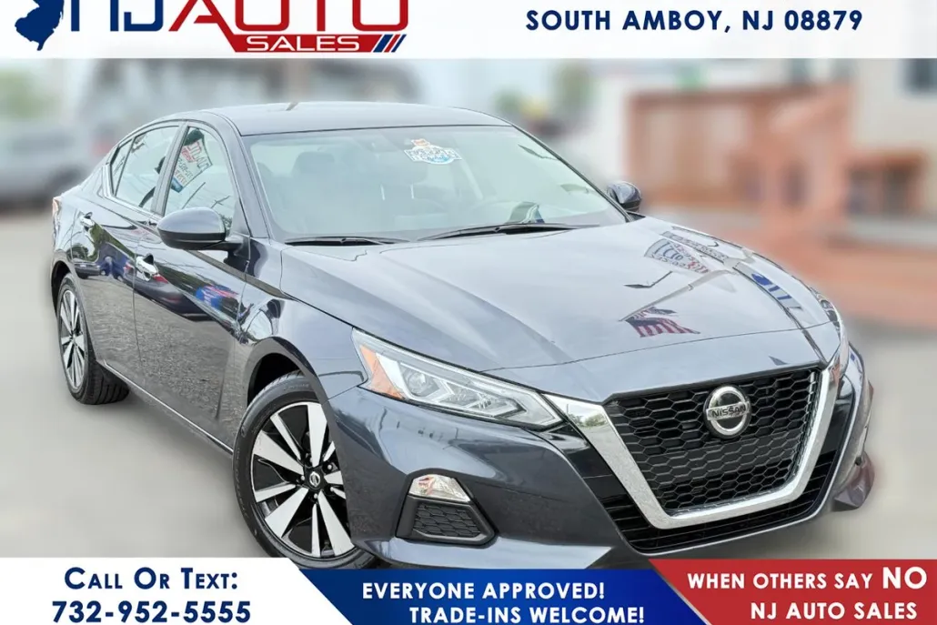 2022 Nissan Altima 2.5 SV photo 1