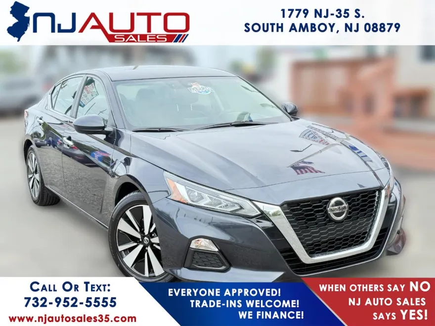 2022 Nissan Altima 2.5 SV photo 1