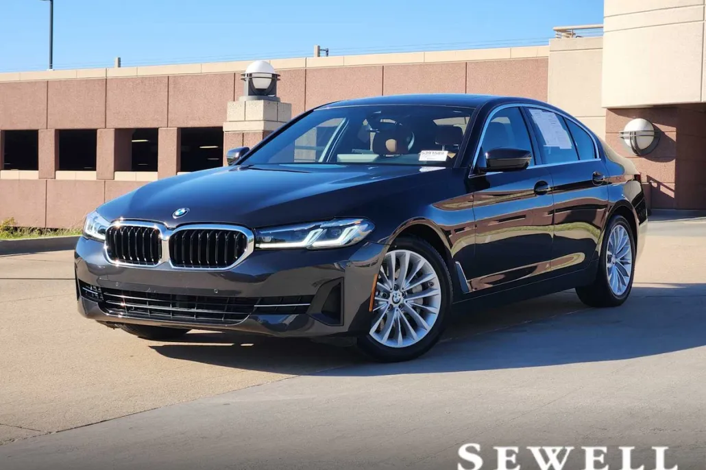 2023 Bmw 530i photo 1