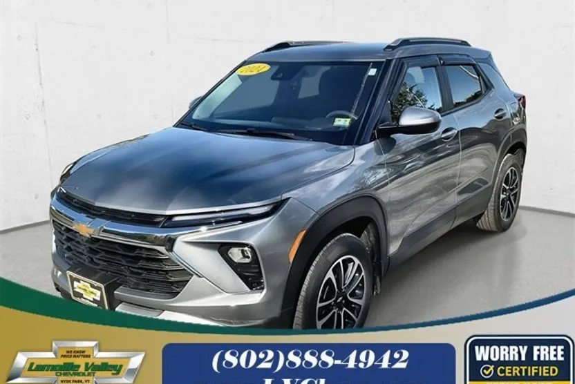 2024 Chevrolet Trailblazer LT photo 1