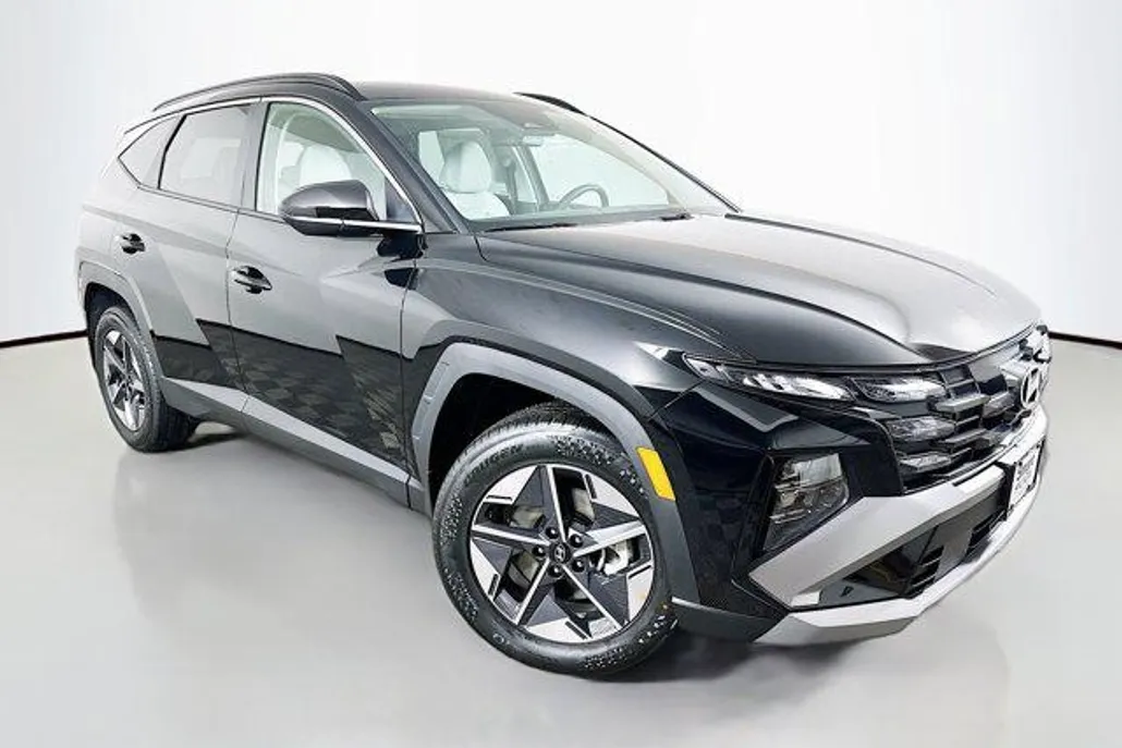 2025 Hyundai Tucson SEL photo 1