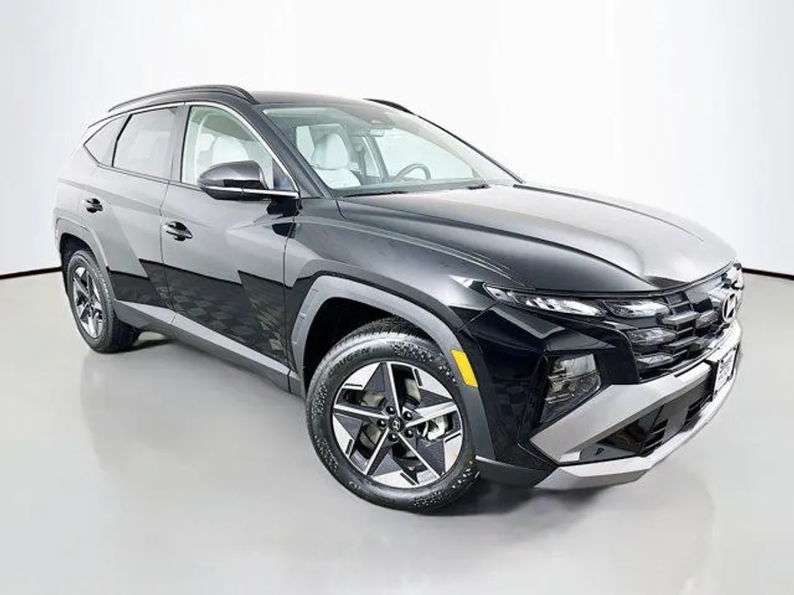 2025 Hyundai Tucson SEL photo 1
