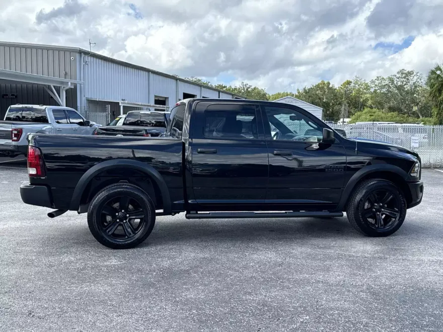 2022 Ram 1500 Classic Warlock photo 1