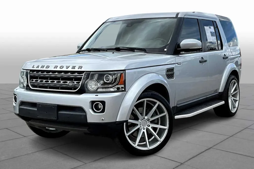 2016 Land Rover LR4 HSE photo 1
