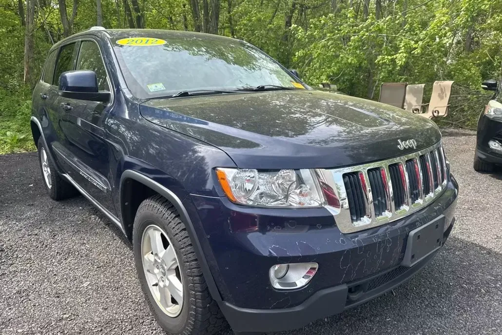 2012 Jeep Grand Cherokee Laredo photo 1