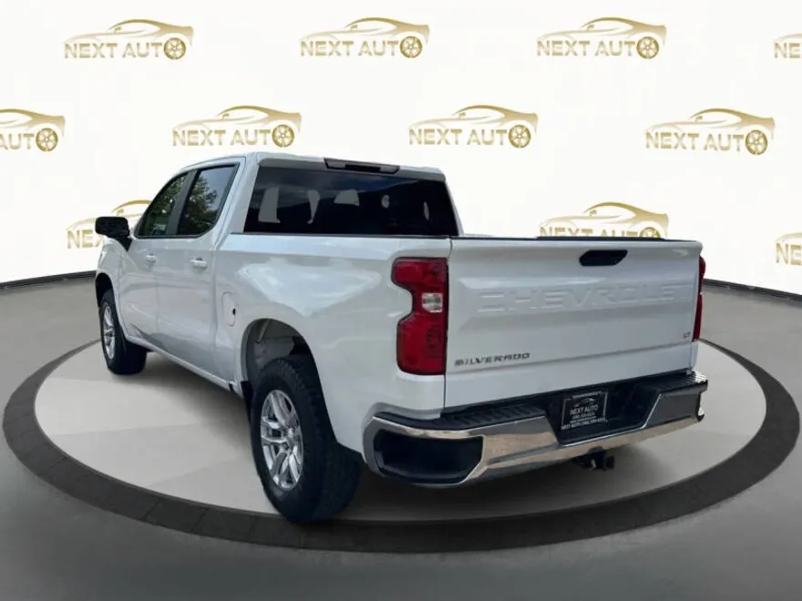2022 Chevrolet Silverado 1500 LT photo 1