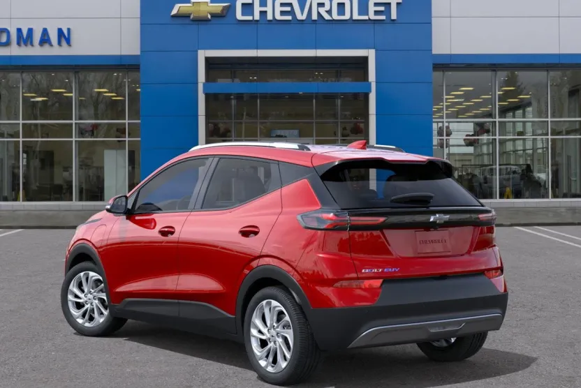 2023 Chevrolet Bolt EUV photo 1
