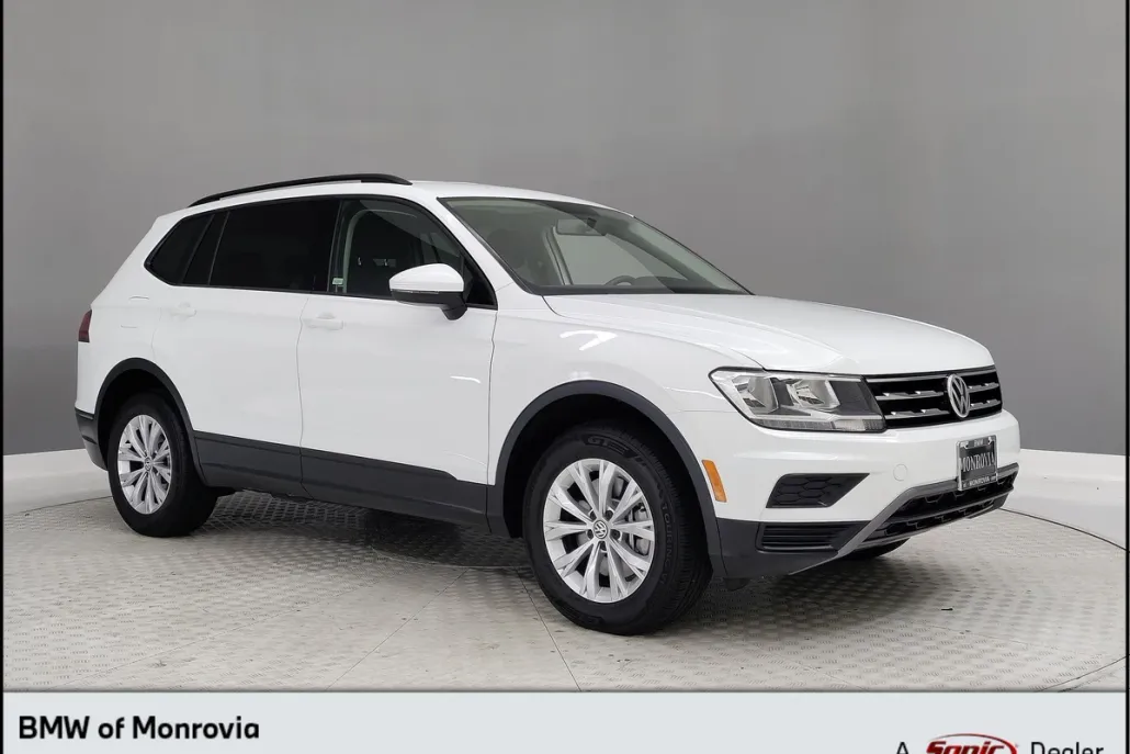 2020 Volkswagen Tiguan S photo 1