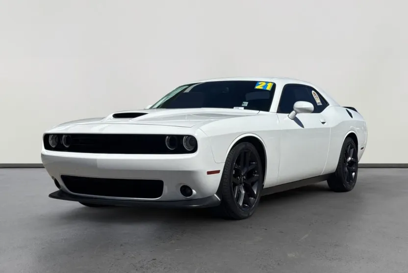 2021 Dodge Challenger GT photo 1