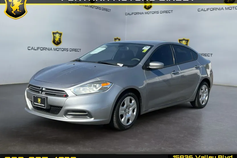 2015 Dodge Dart SE photo 1