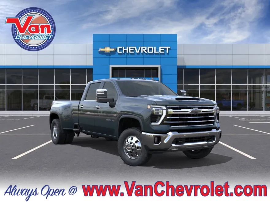 2026 Chevrolet Silverado 3500HD LTZ photo 1