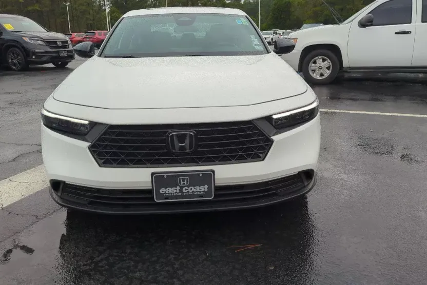 2024 Honda Accord Hybrid Sport photo 1