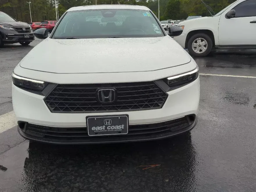 2024 Honda Accord Hybrid Sport photo 1