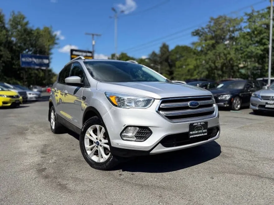 2017 Ford Escape SE photo 1