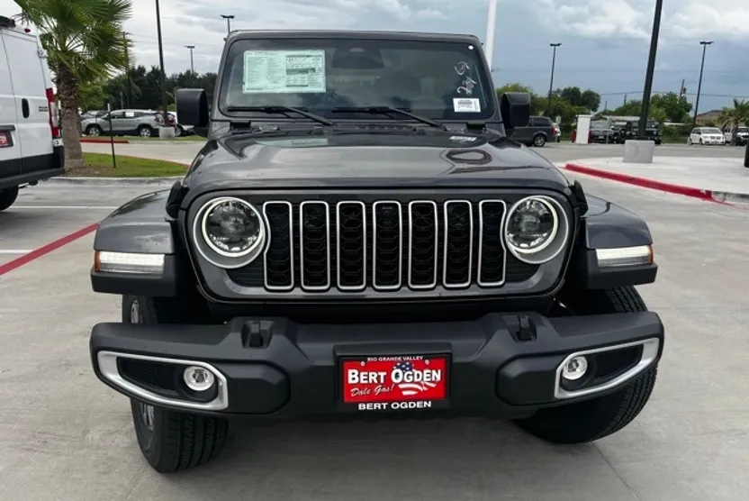 2025 Jeep Wrangler Sahara photo 1